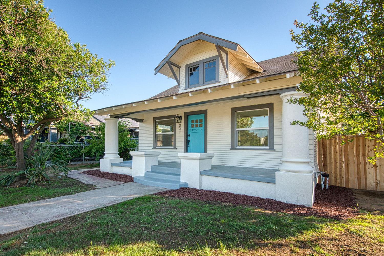 827 B St, Fresno, CA 93706