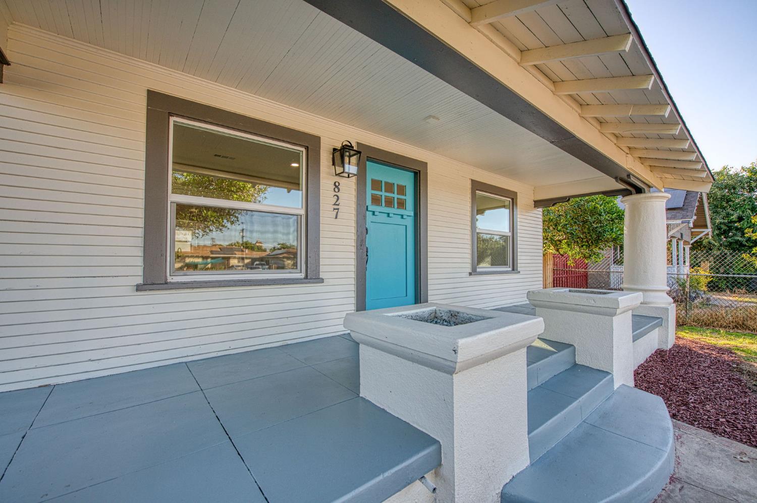 827 B St, Fresno, CA 93706