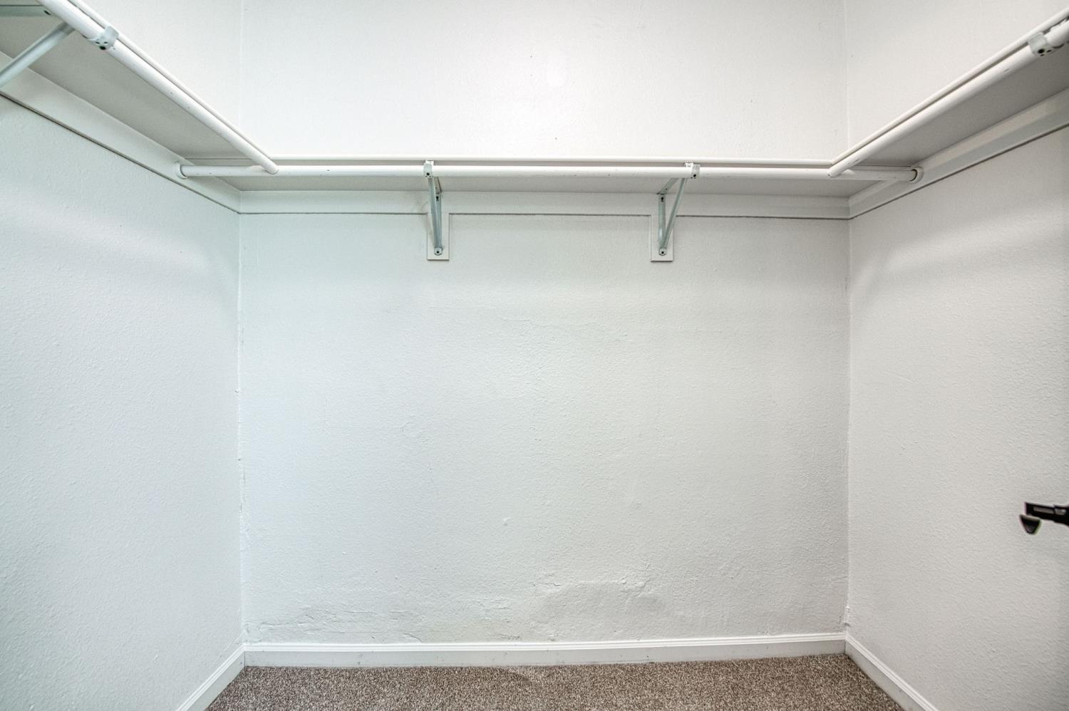 827 B St, Fresno, CA 93706