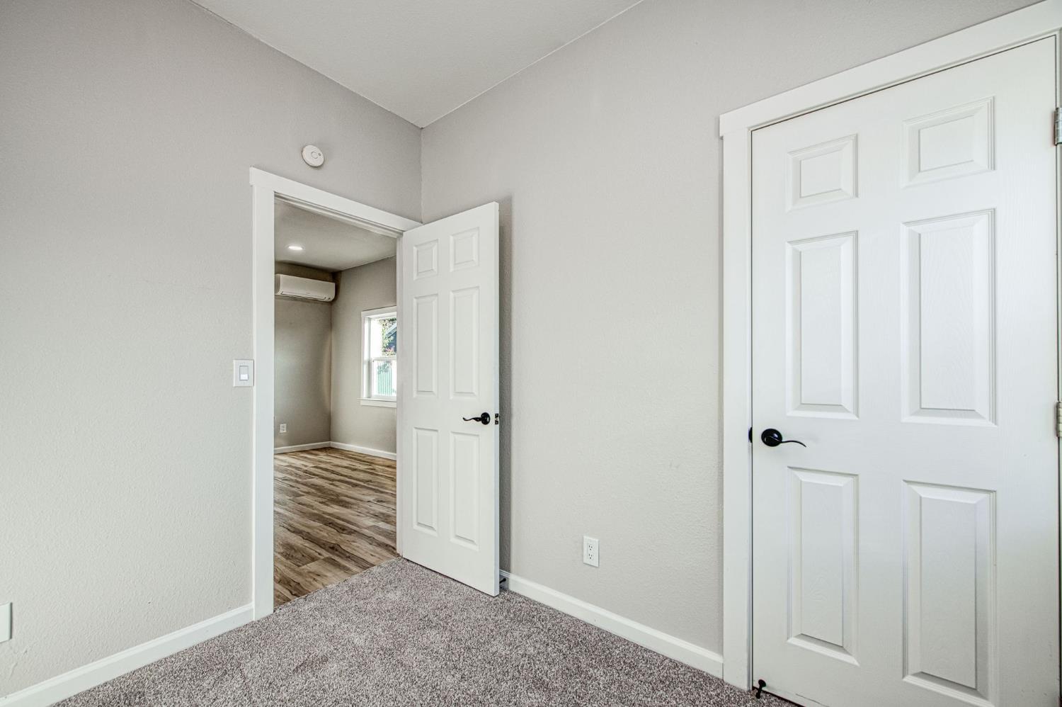 827 B St, Fresno, CA 93706