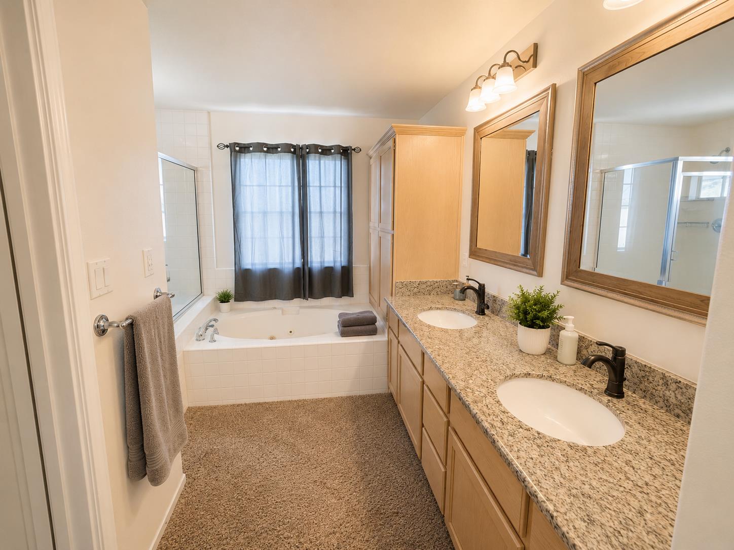 375 Walnut Ave, Coalinga, CA 93210