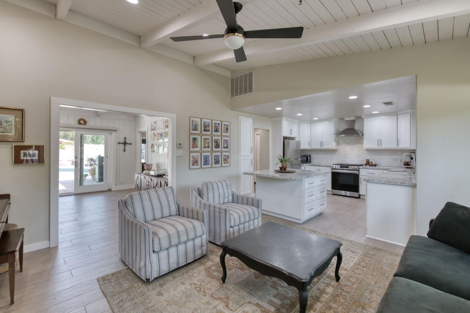 1506 W Browning Ave, Fresno, CA 93711