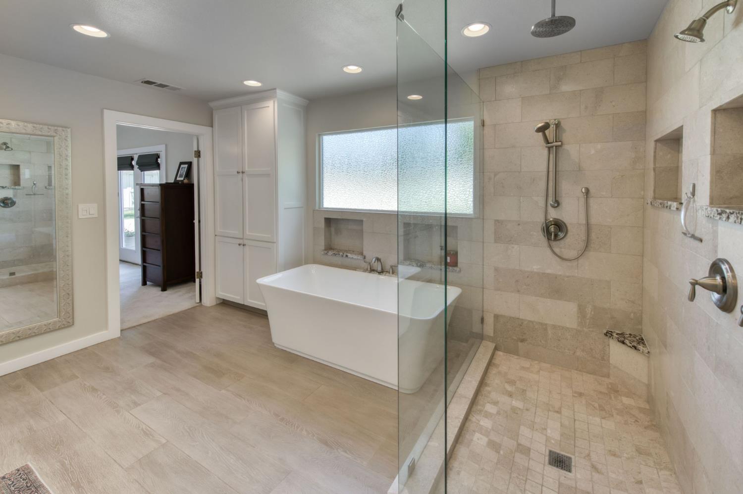 1506 W Browning Ave, Fresno, CA 93711