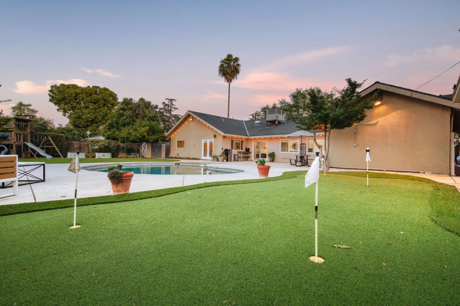 1506 W Browning Ave, Fresno, CA 93711