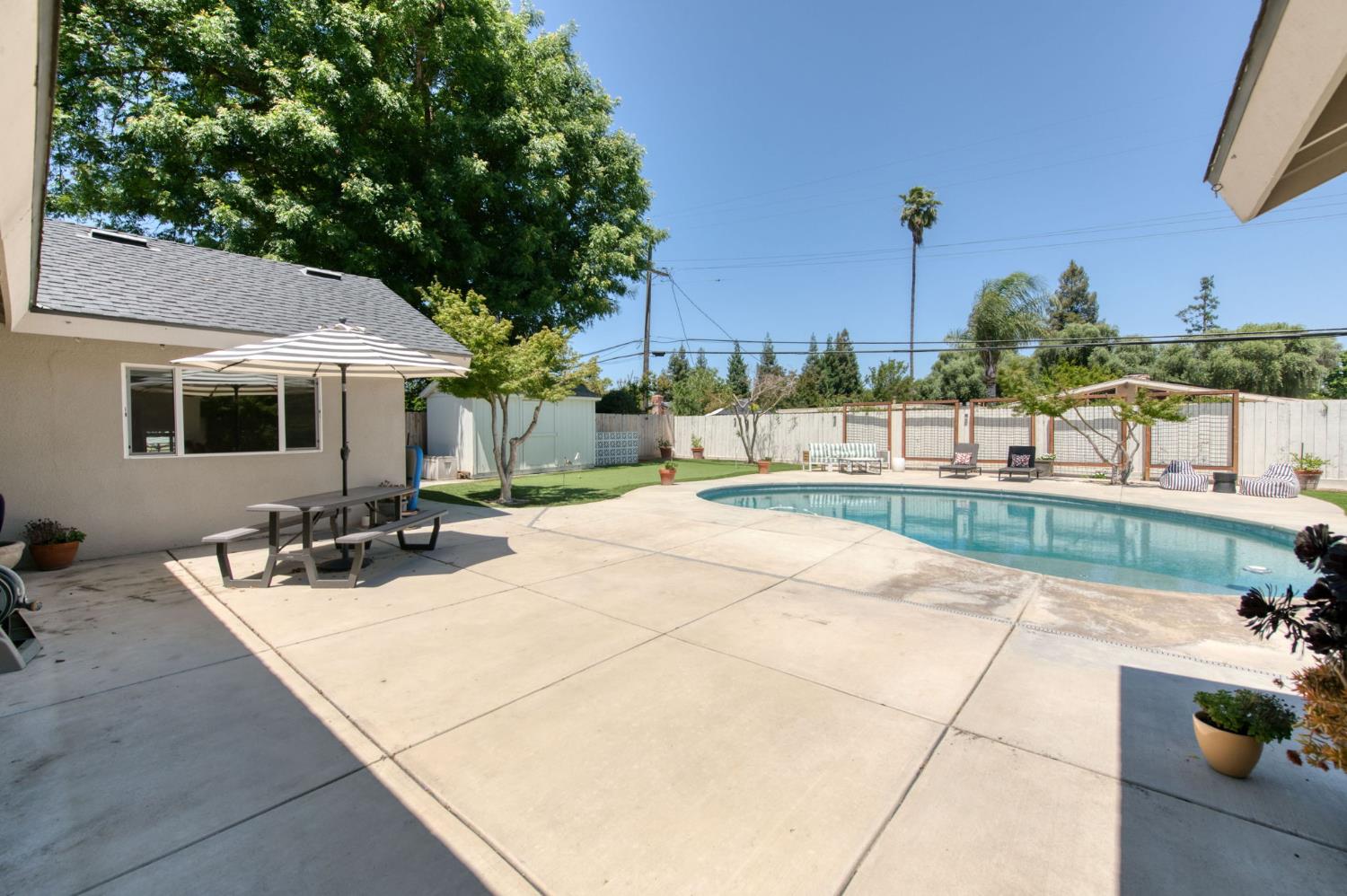 1506 W Browning Ave, Fresno, CA 93711