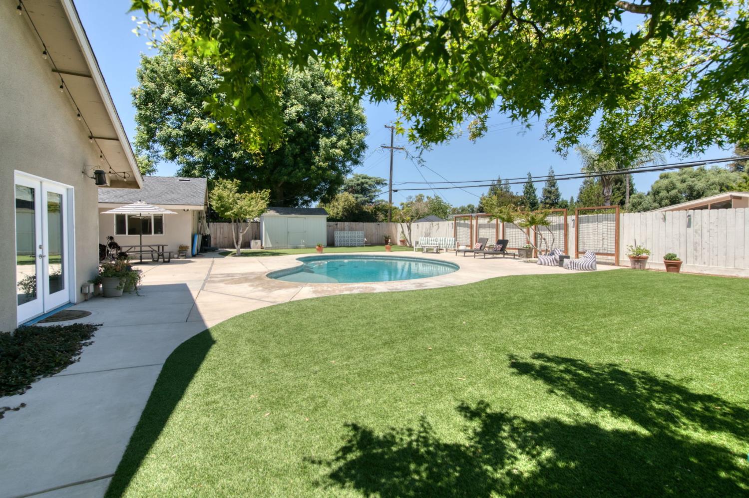 1506 W Browning Ave, Fresno, CA 93711