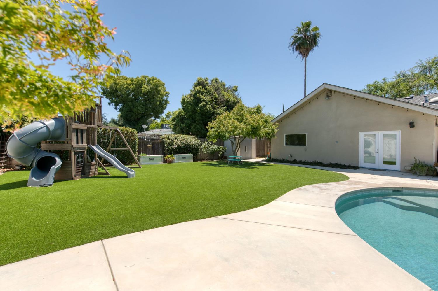 1506 W Browning Ave, Fresno, CA 93711