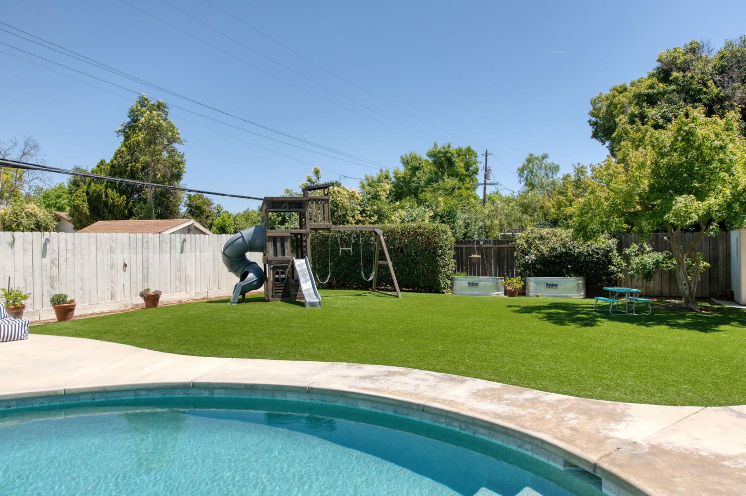 1506 W Browning Ave, Fresno, CA 93711
