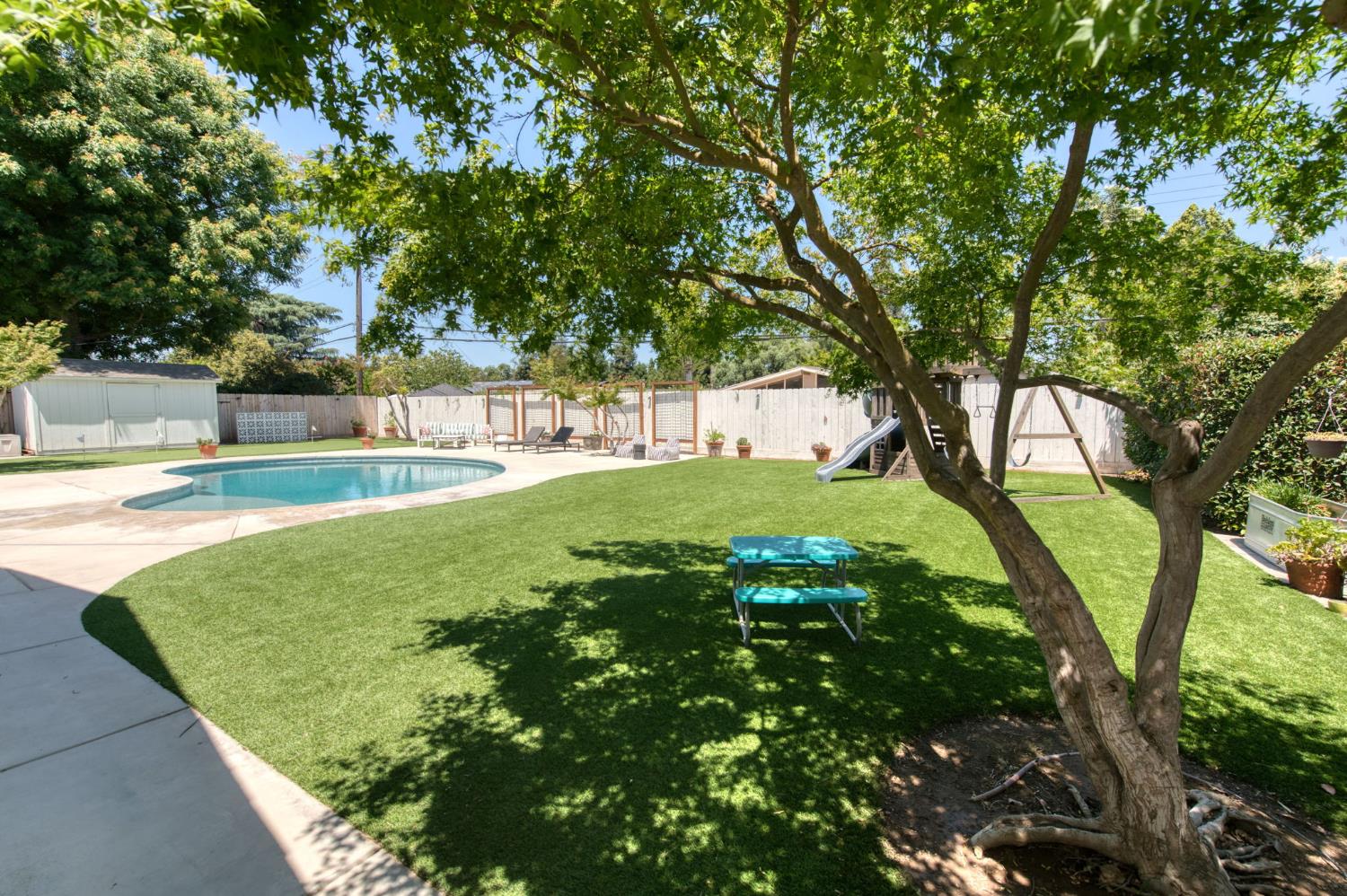 1506 W Browning Ave, Fresno, CA 93711