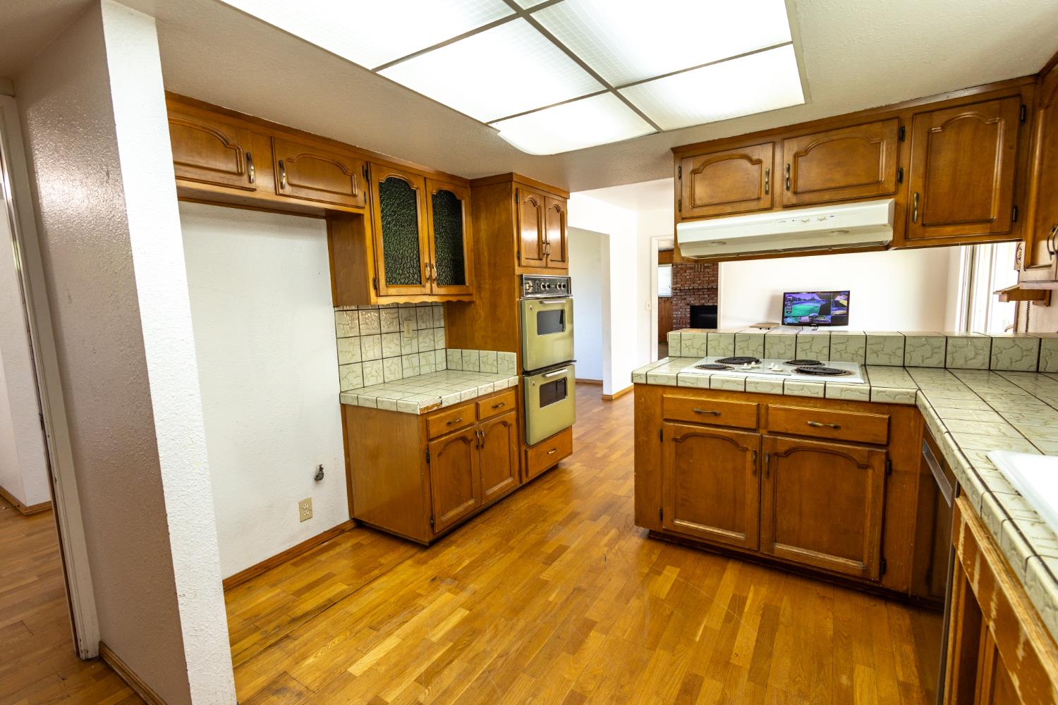 1724 Letts Ave, Corcoran, CA 93212