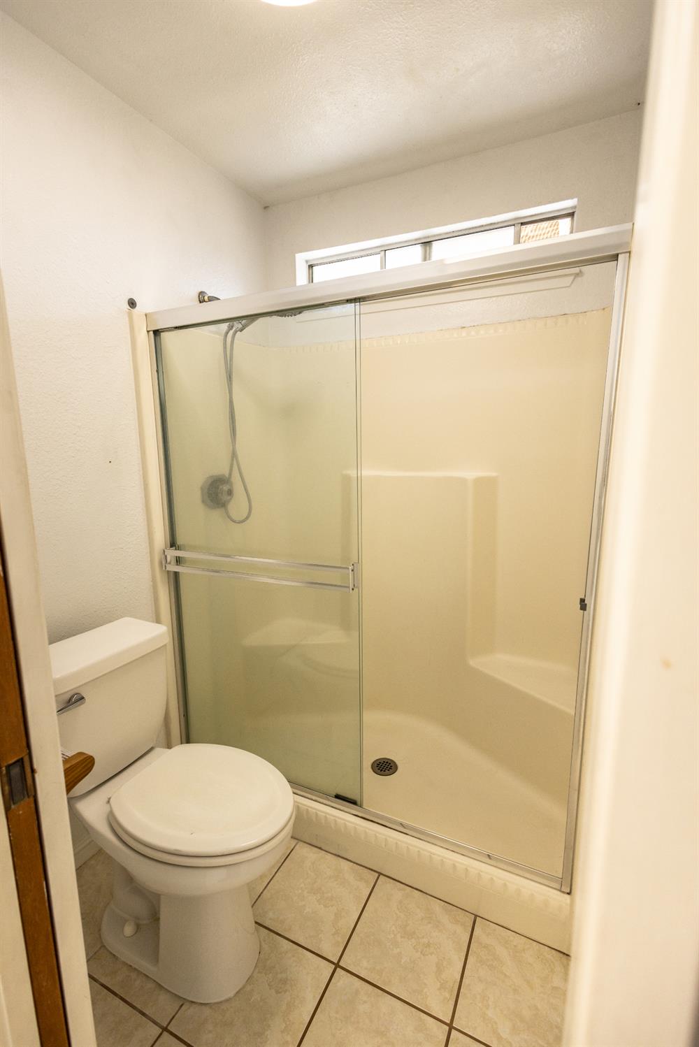 1724 Letts Ave, Corcoran, CA 93212