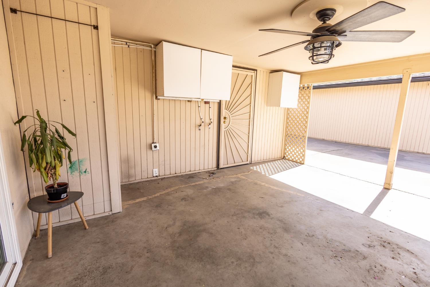 1724 Letts Ave, Corcoran, CA 93212