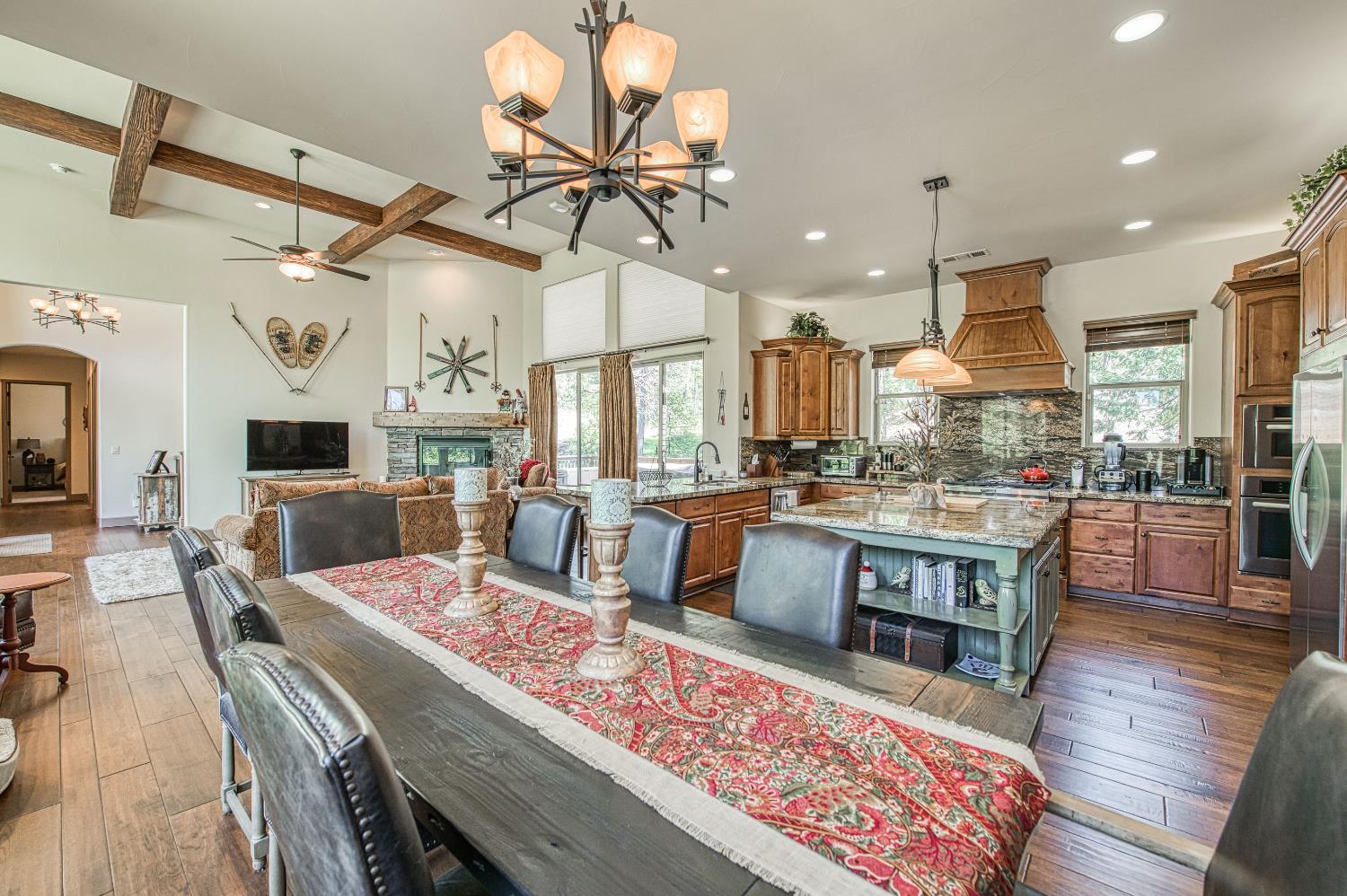 42021 Bretz Camp Ln, Shaver Lake, CA 93664
