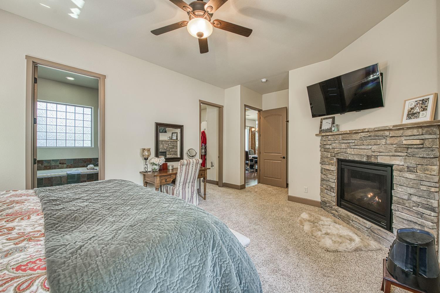 42021 Bretz Camp Ln, Shaver Lake, CA 93664