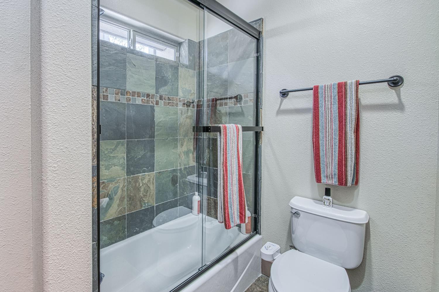42021 Bretz Camp Ln, Shaver Lake, CA 93664