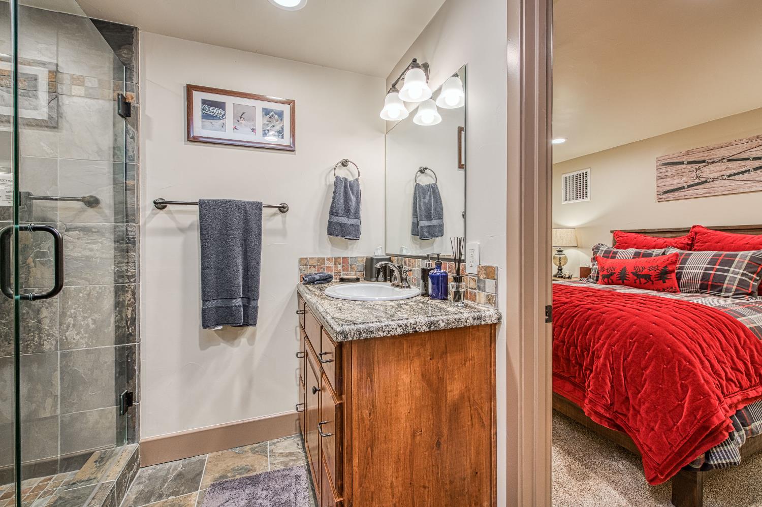 42021 Bretz Camp Ln, Shaver Lake, CA 93664