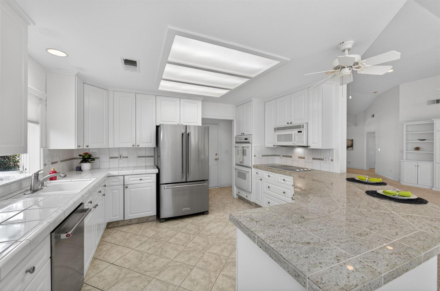 7025 N Pleasant #110, Fresno, CA 93711