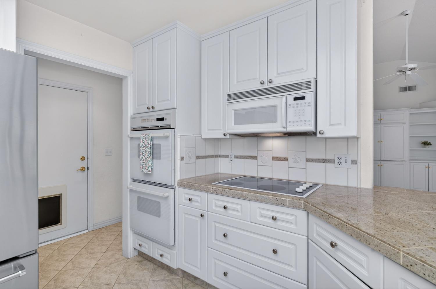 7025 N Pleasant #110, Fresno, CA 93711
