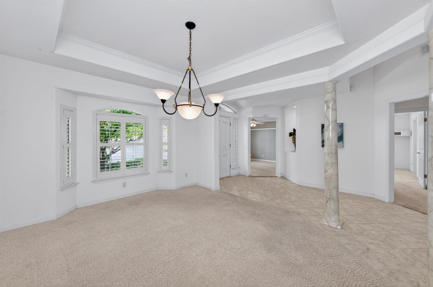 7025 N Pleasant #110, Fresno, CA 93711