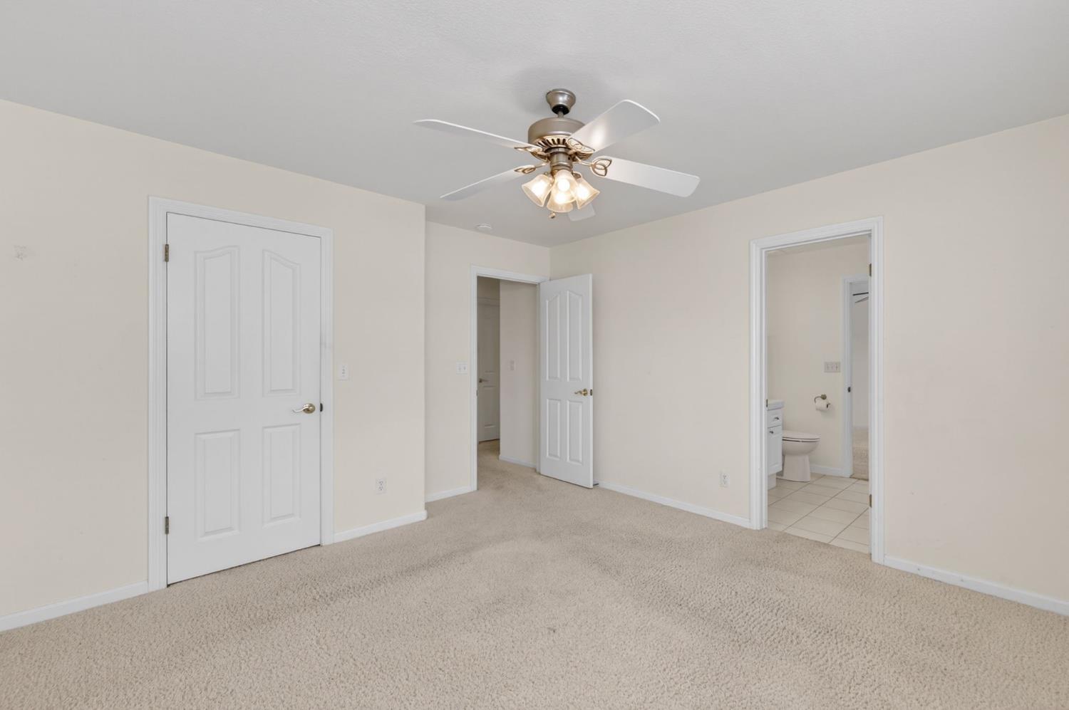 7025 N Pleasant #110, Fresno, CA 93711