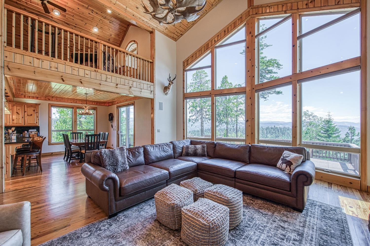 42555 Canyon Vista Ln, Shaver Lake, CA 93664