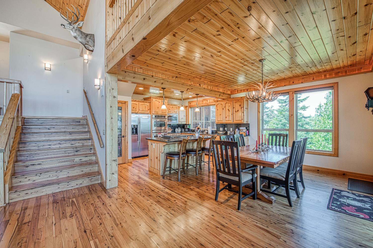 42555 Canyon Vista Ln, Shaver Lake, CA 93664