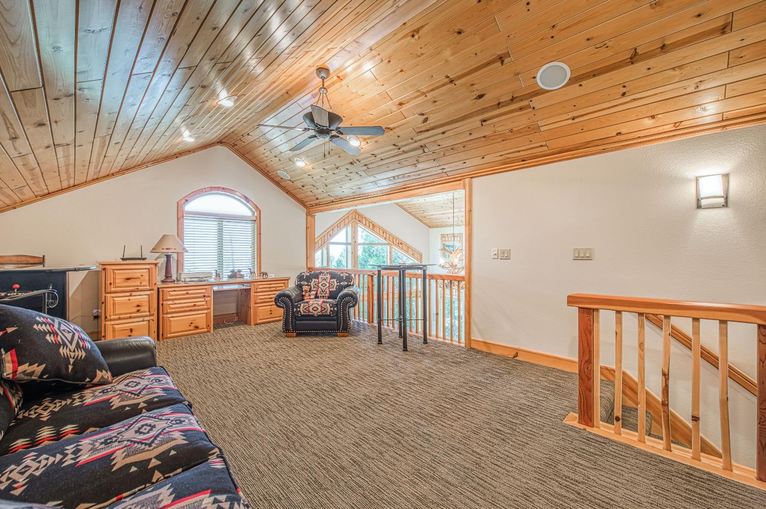 42555 Canyon Vista Ln, Shaver Lake, CA 93664