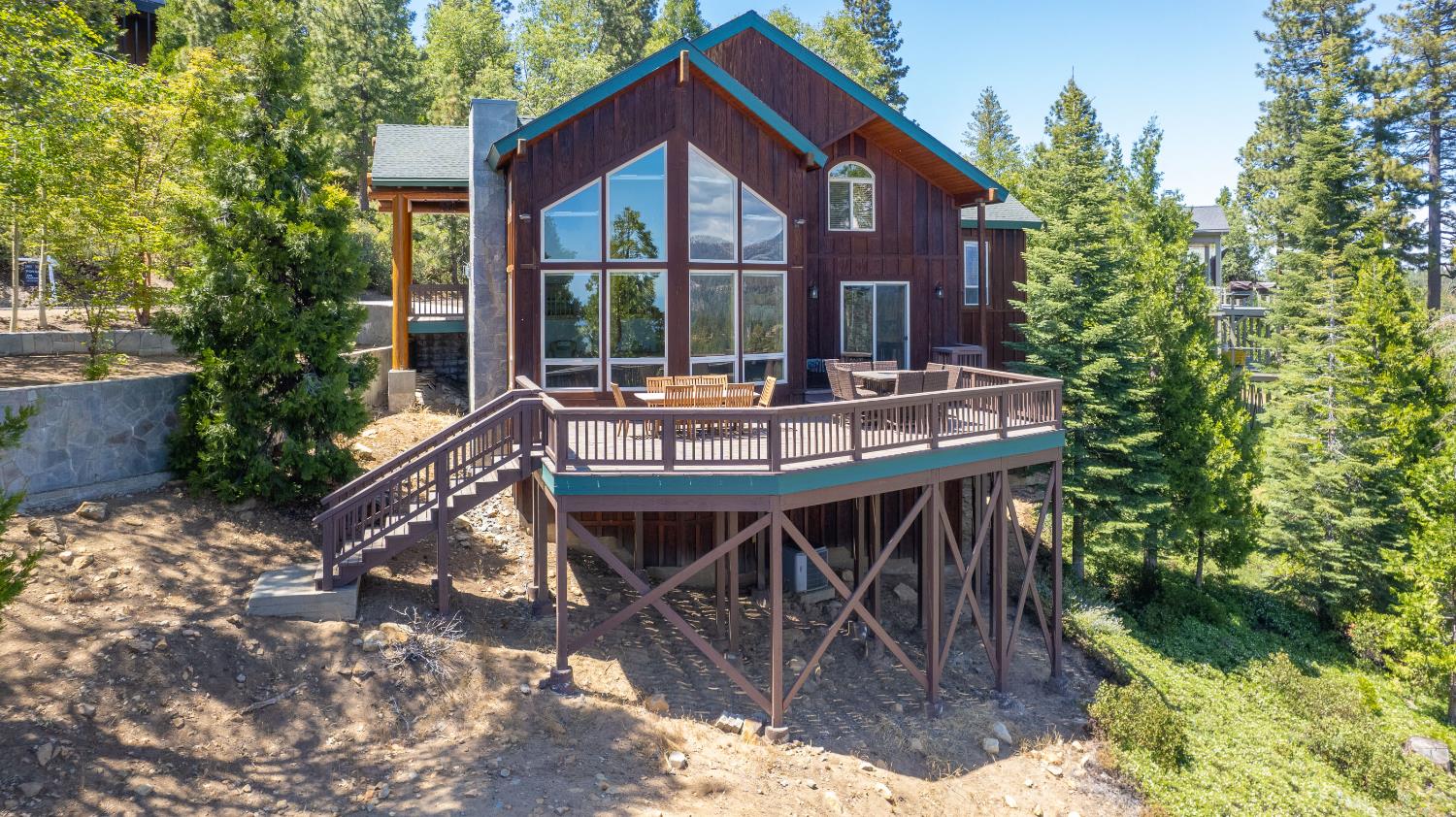 42555 Canyon Vista Ln, Shaver Lake, CA 93664