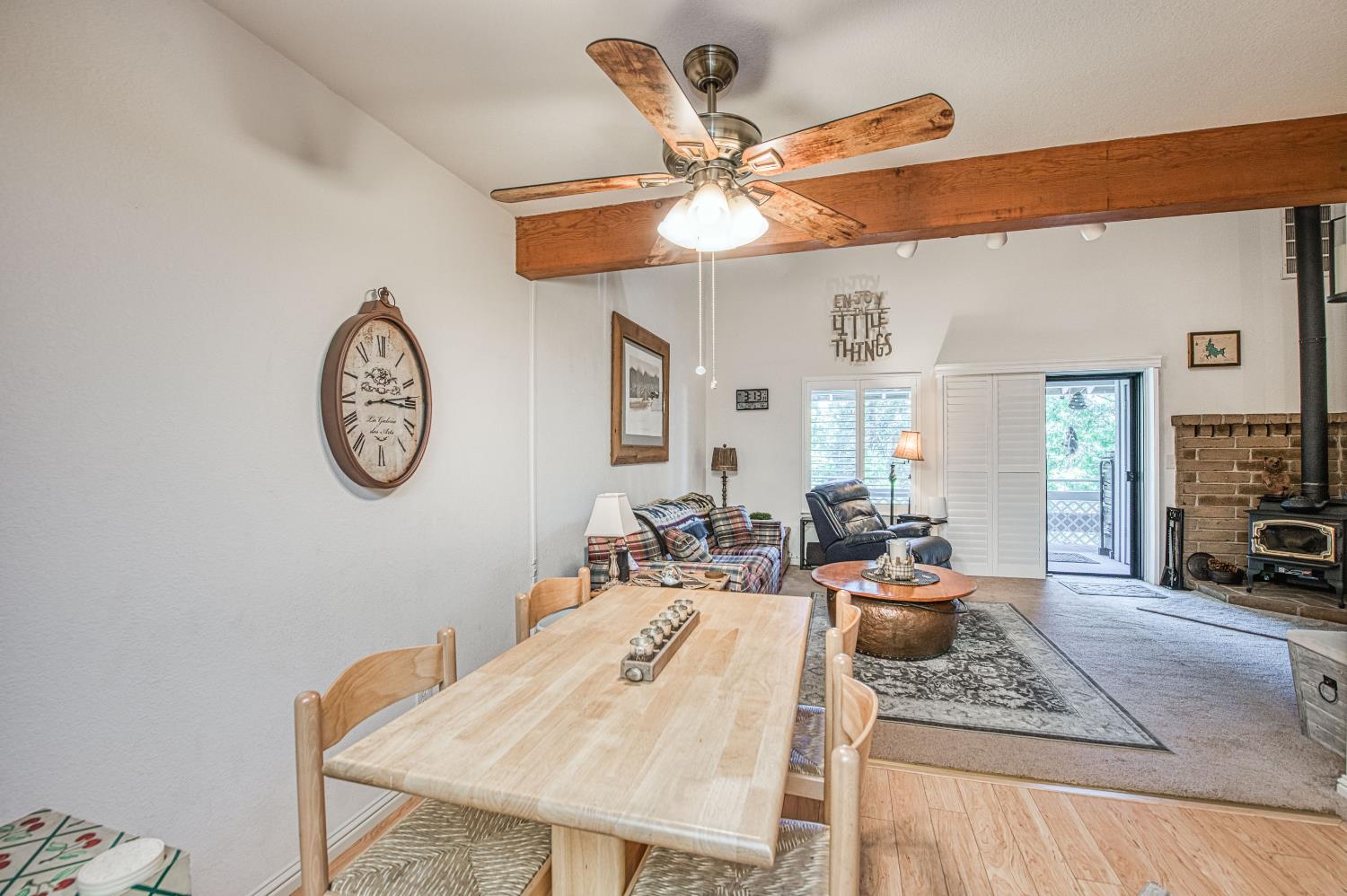 40782 Village Pass Ln, Shaver Lake, CA 93664