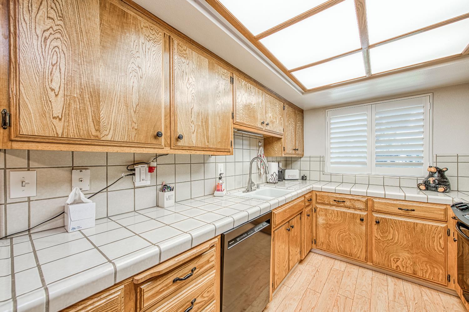 40782 Village Pass Ln, Shaver Lake, CA 93664