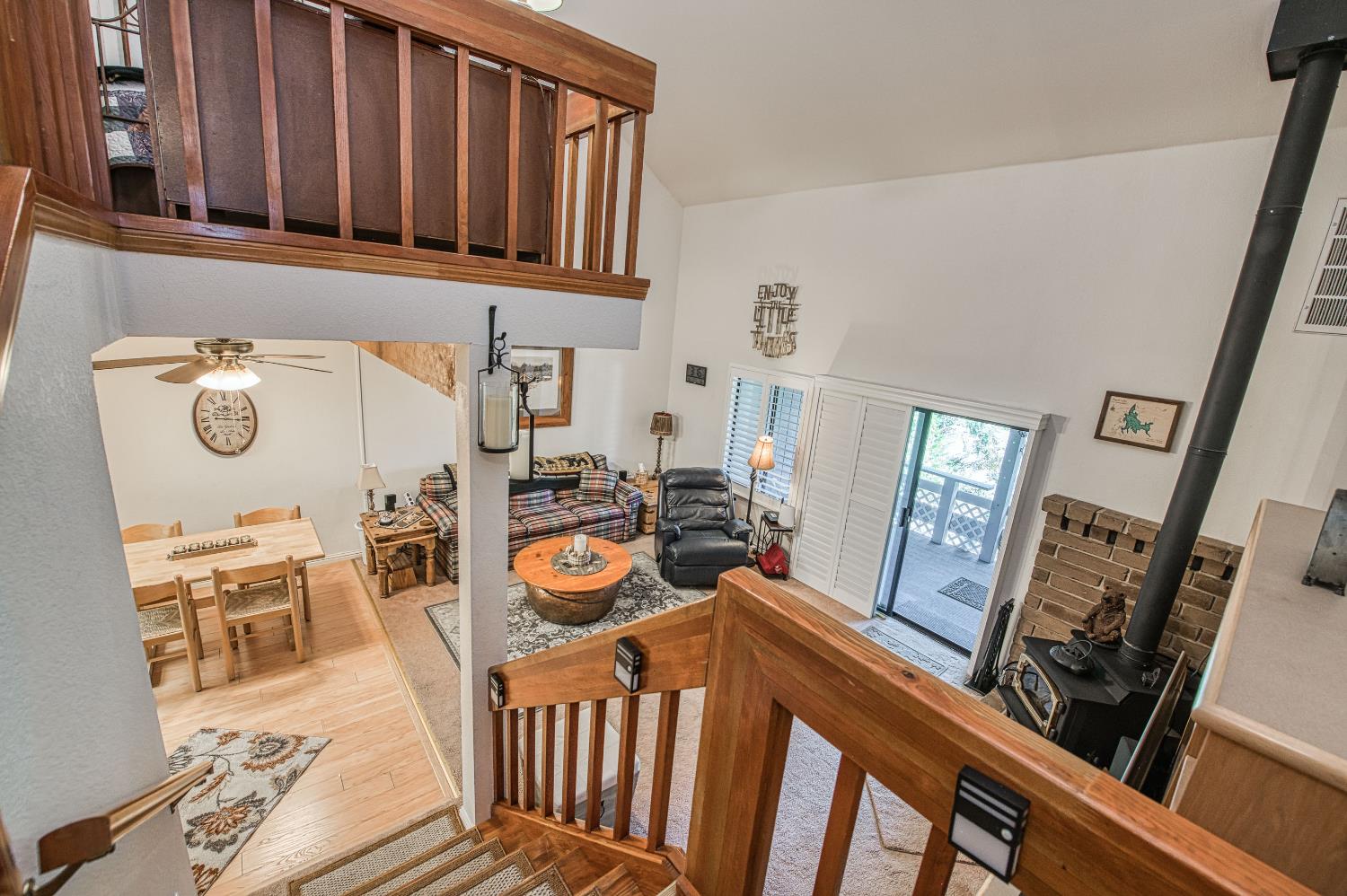 40782 Village Pass Ln, Shaver Lake, CA 93664
