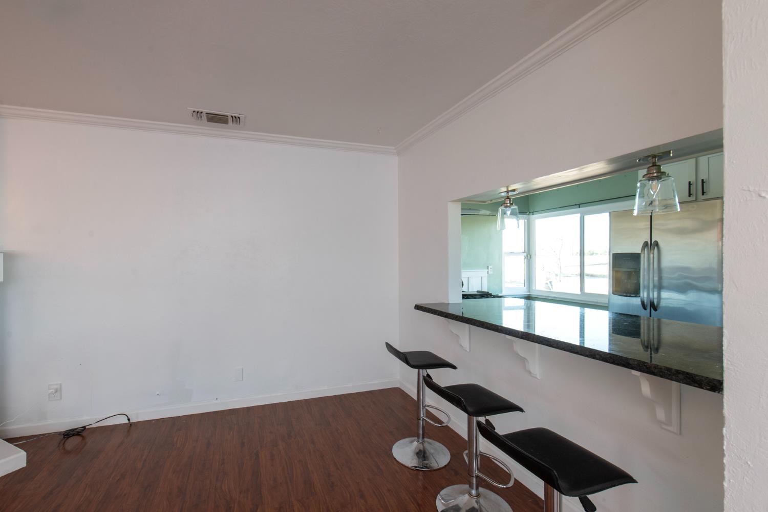 1918 N Weber Ave, Fresno, CA 93705