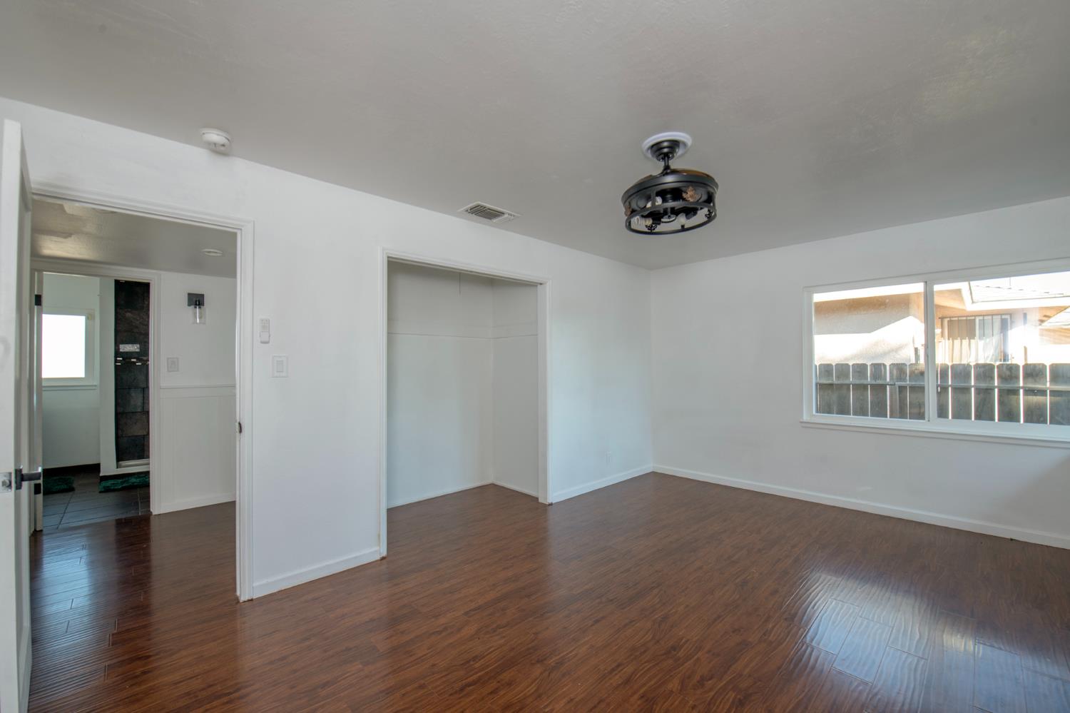 1918 N Weber Ave, Fresno, CA 93705