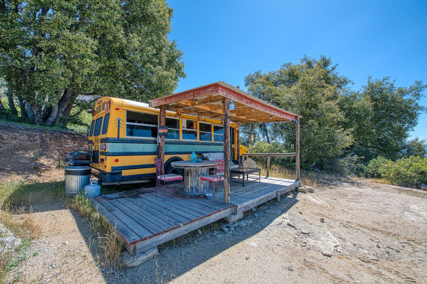 11111 Upper Cressman Rd, Shaver Lake, CA 93664