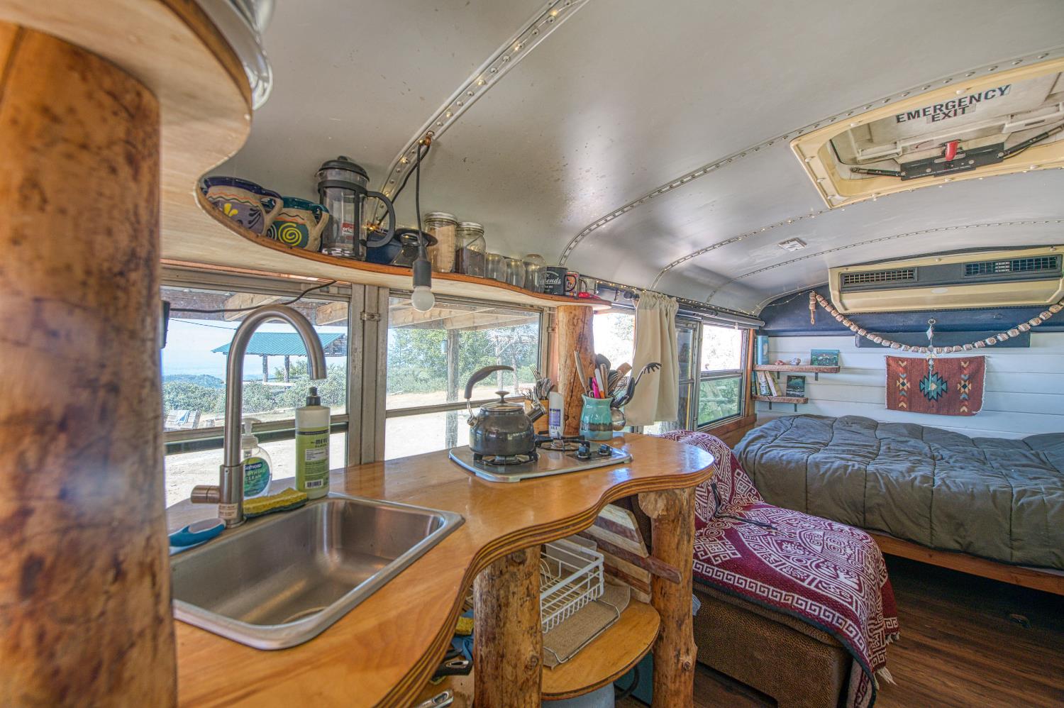 11111 Upper Cressman Rd, Shaver Lake, CA 93664