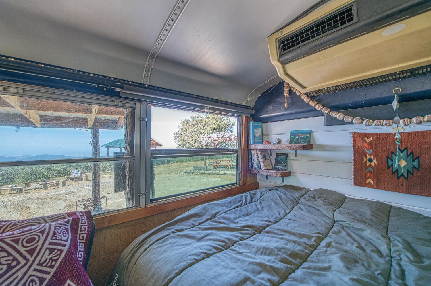 11111 Upper Cressman Rd, Shaver Lake, CA 93664