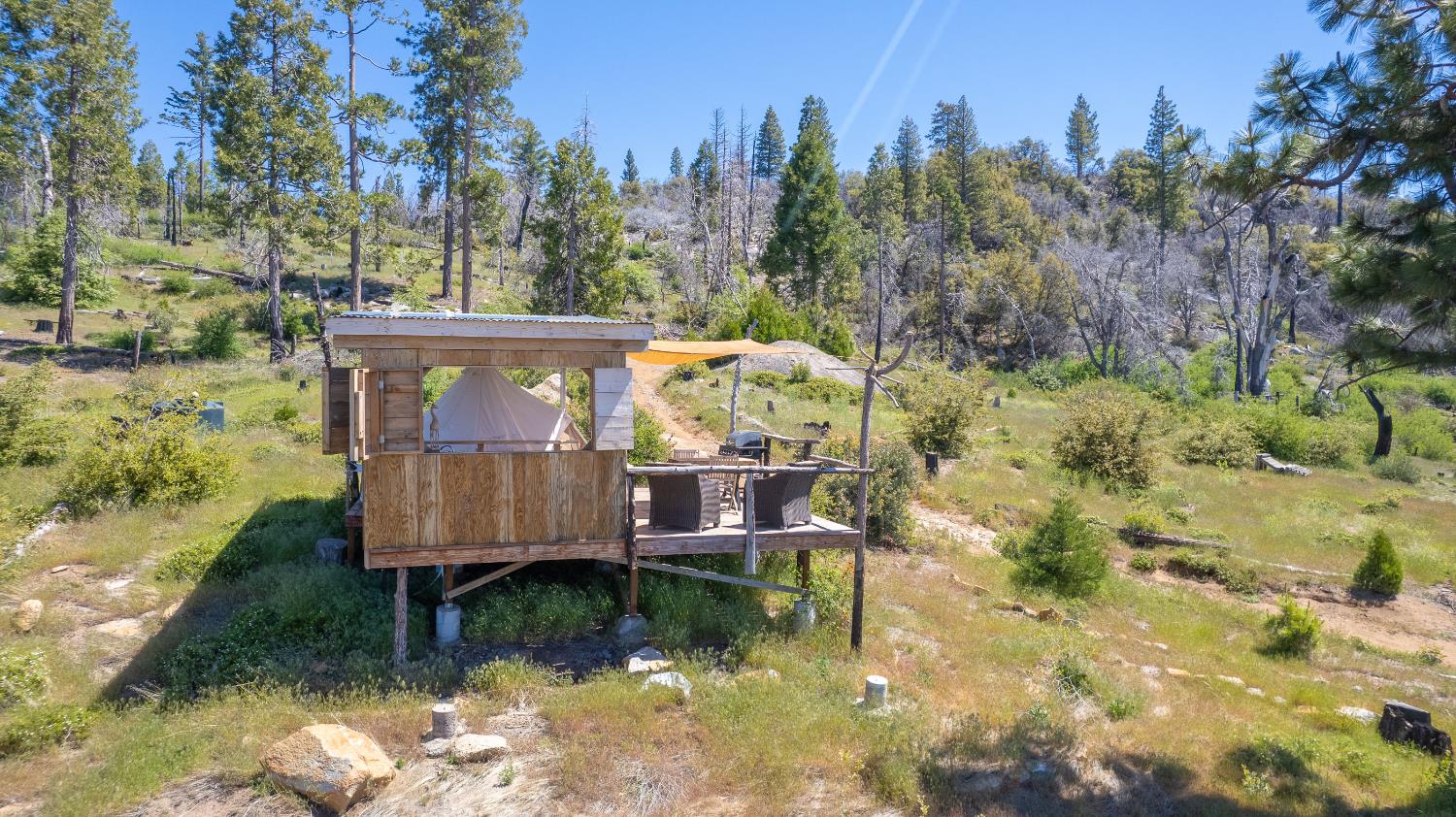 11111 Upper Cressman Rd, Shaver Lake, CA 93664