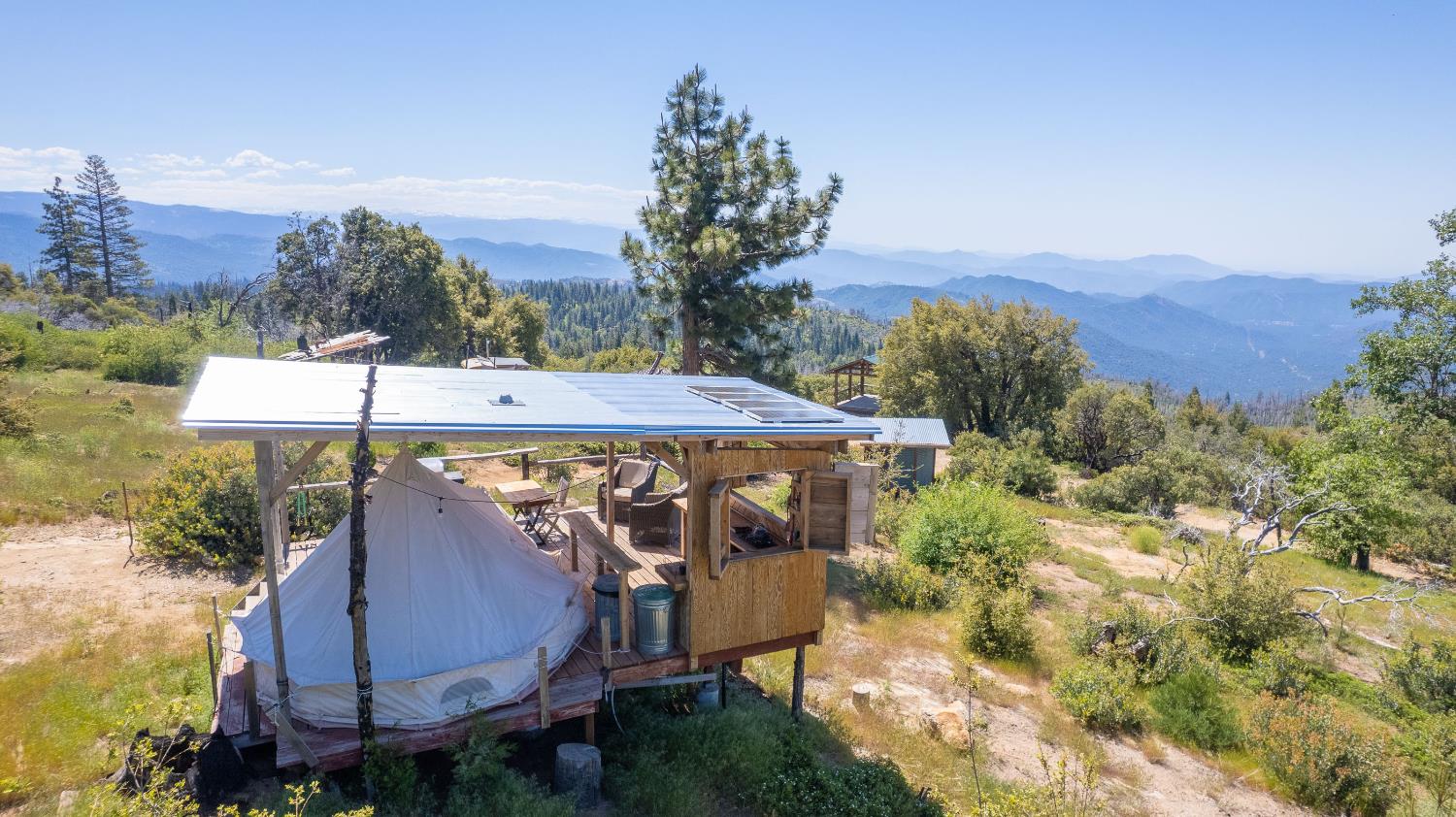 11111 Upper Cressman Rd, Shaver Lake, CA 93664