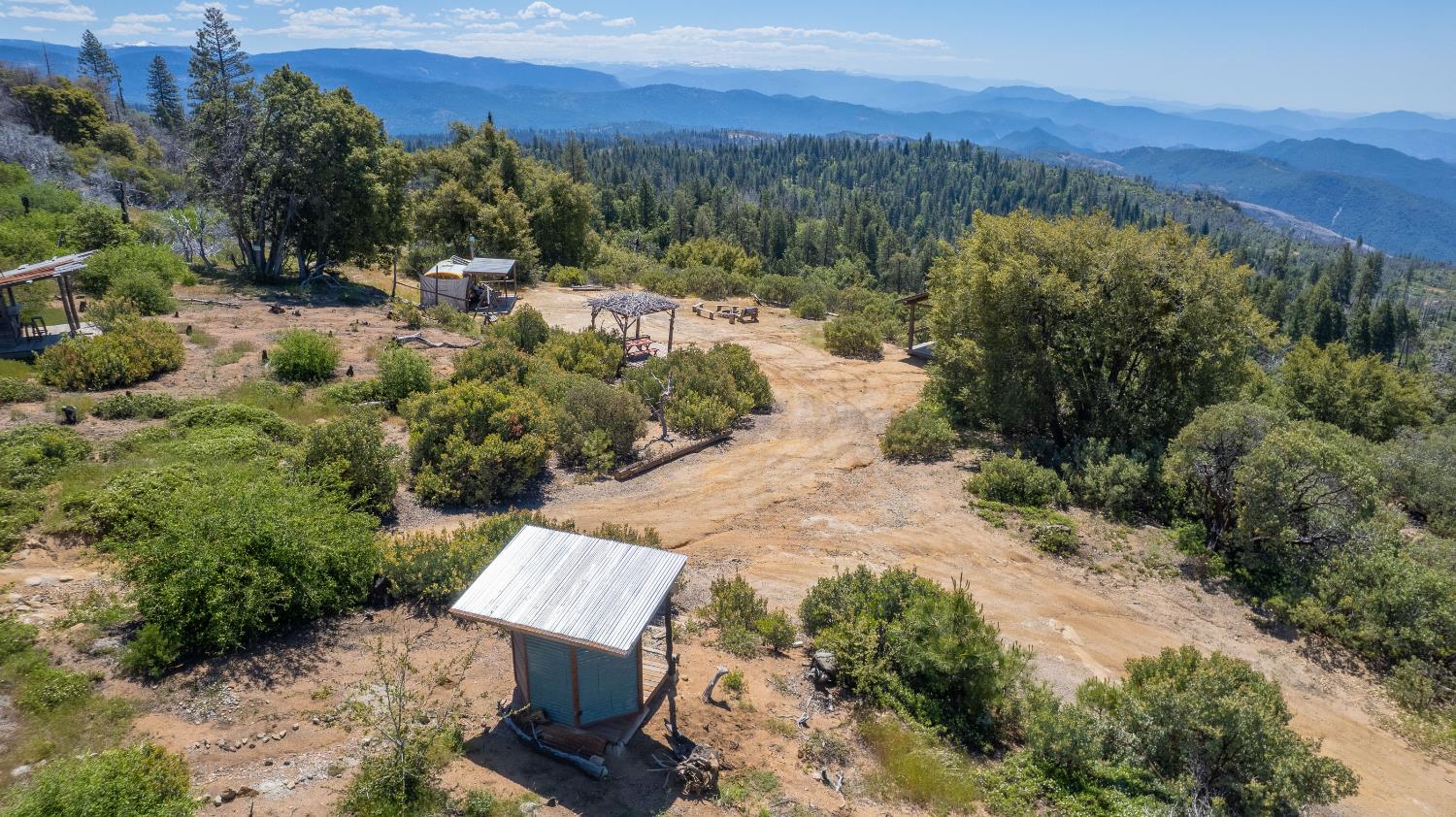 11111 Upper Cressman Rd, Shaver Lake, CA 93664