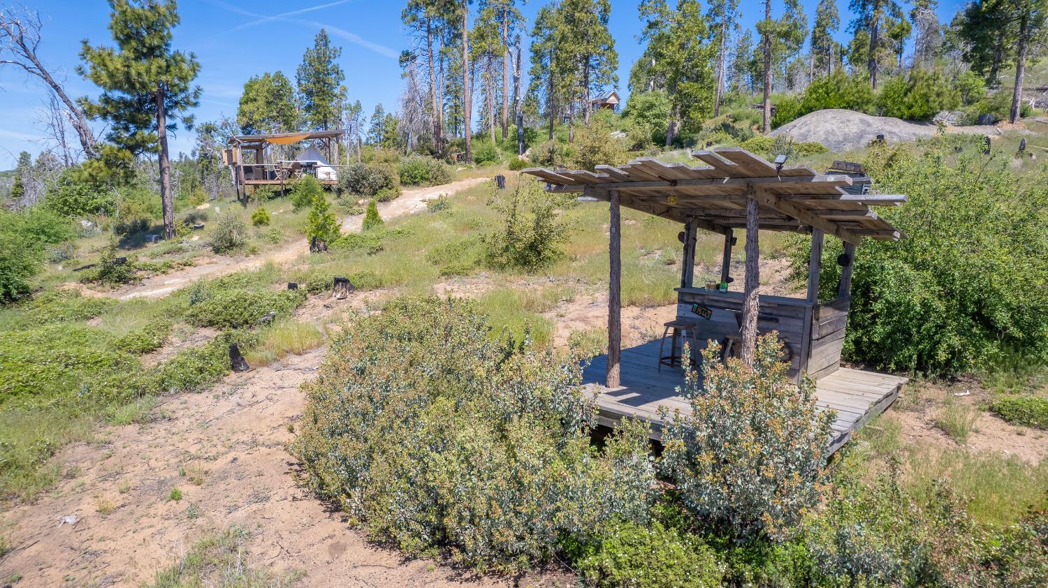 11111 Upper Cressman Rd, Shaver Lake, CA 93664