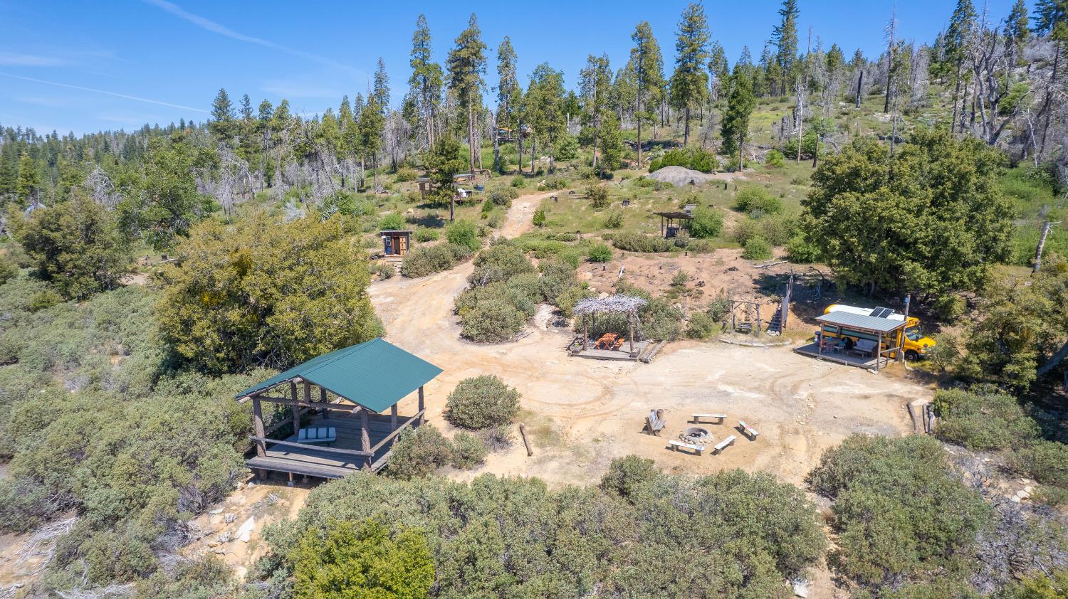 11111 Upper Cressman Rd, Shaver Lake, CA 93664