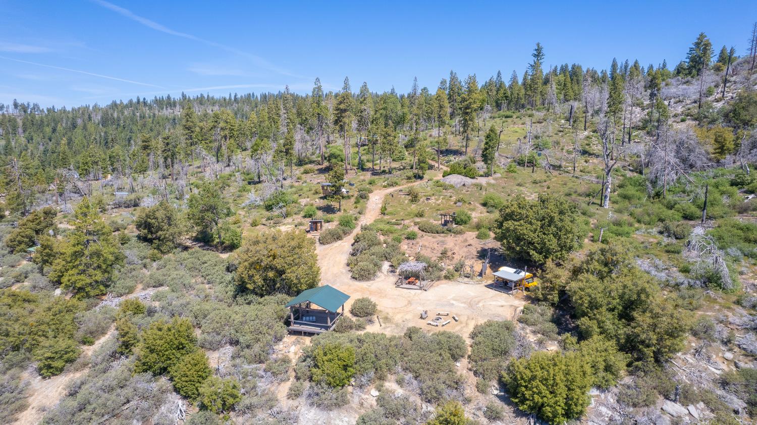 11111 Upper Cressman Rd, Shaver Lake, CA 93664