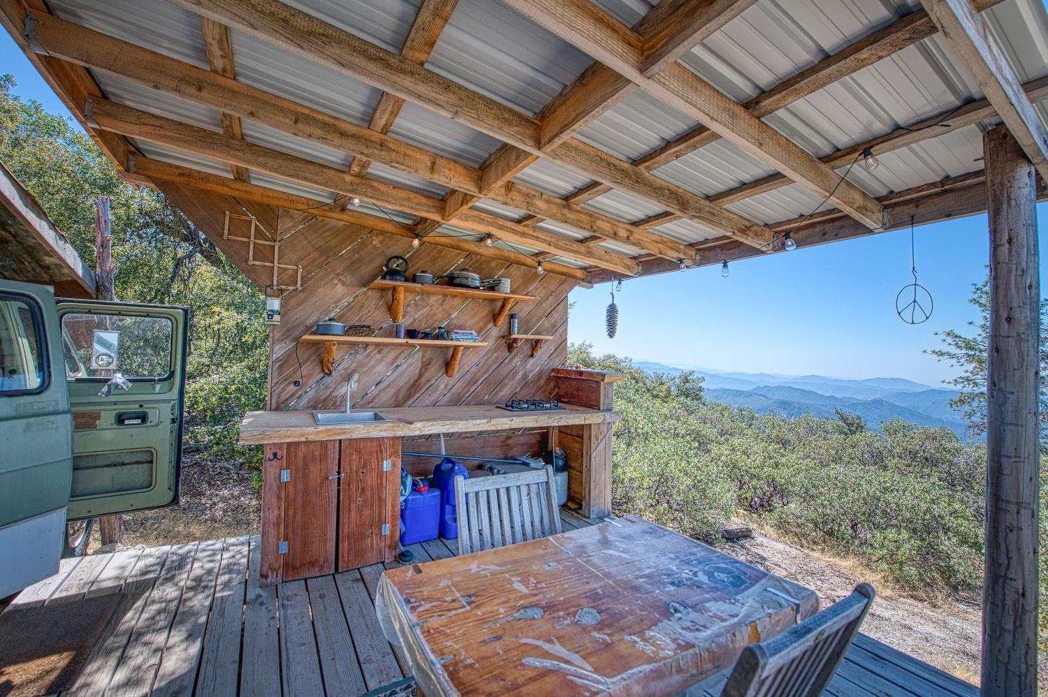 11111 Upper Cressman Rd, Shaver Lake, CA 93664