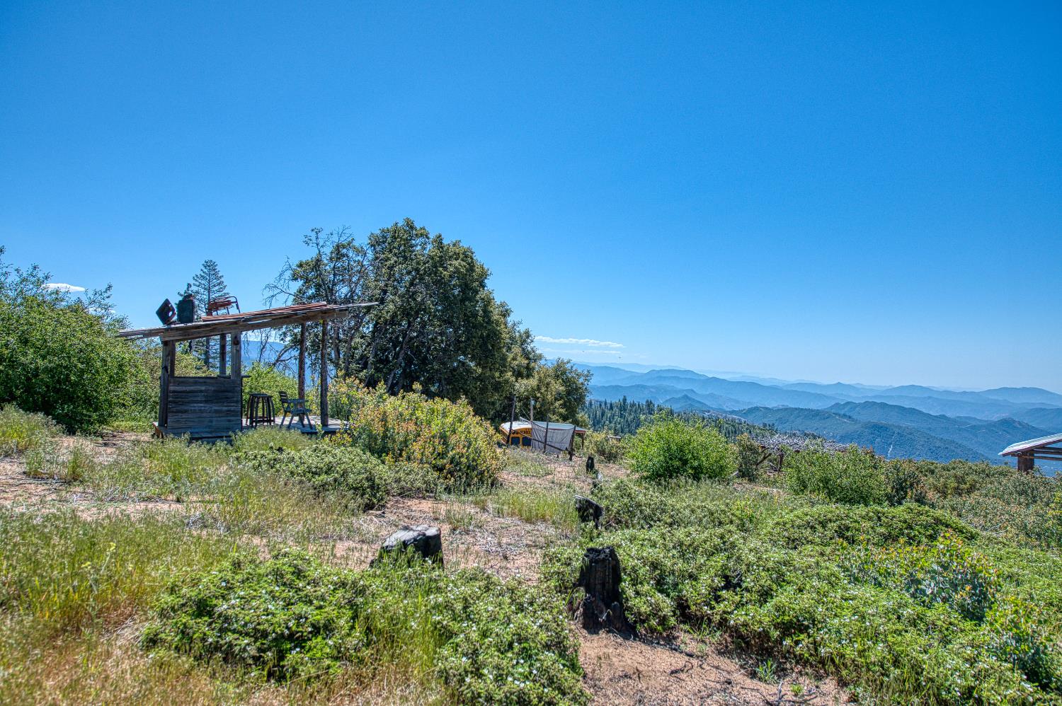 11111 Upper Cressman Rd, Shaver Lake, CA 93664