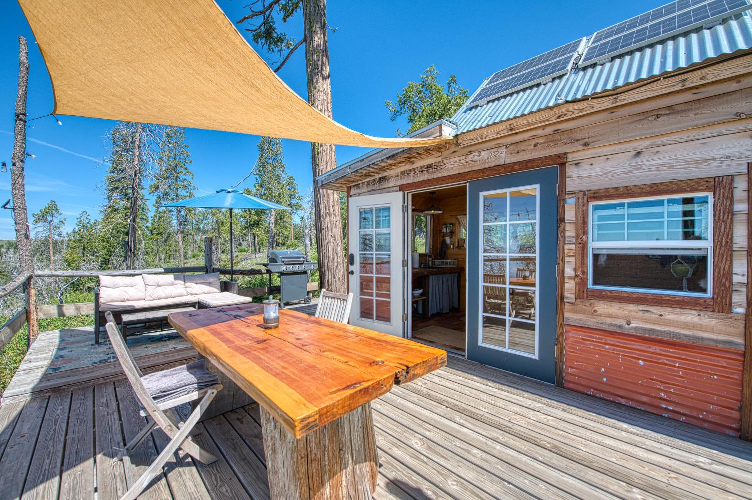 11111 Upper Cressman Rd, Shaver Lake, CA 93664
