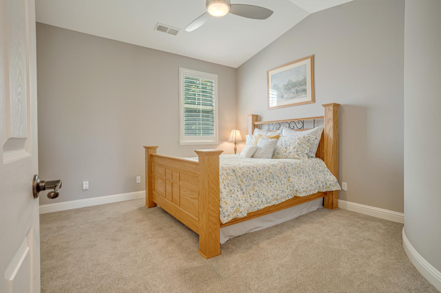3770 Serena Ave, Clovis, CA 93619