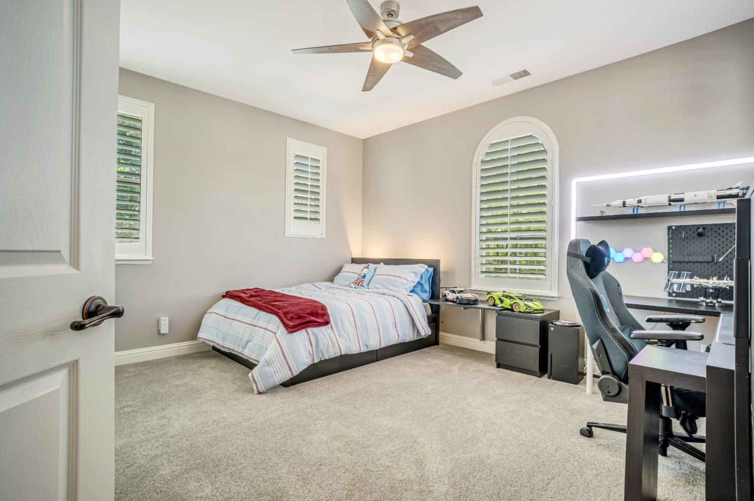 3770 Serena Ave, Clovis, CA 93619