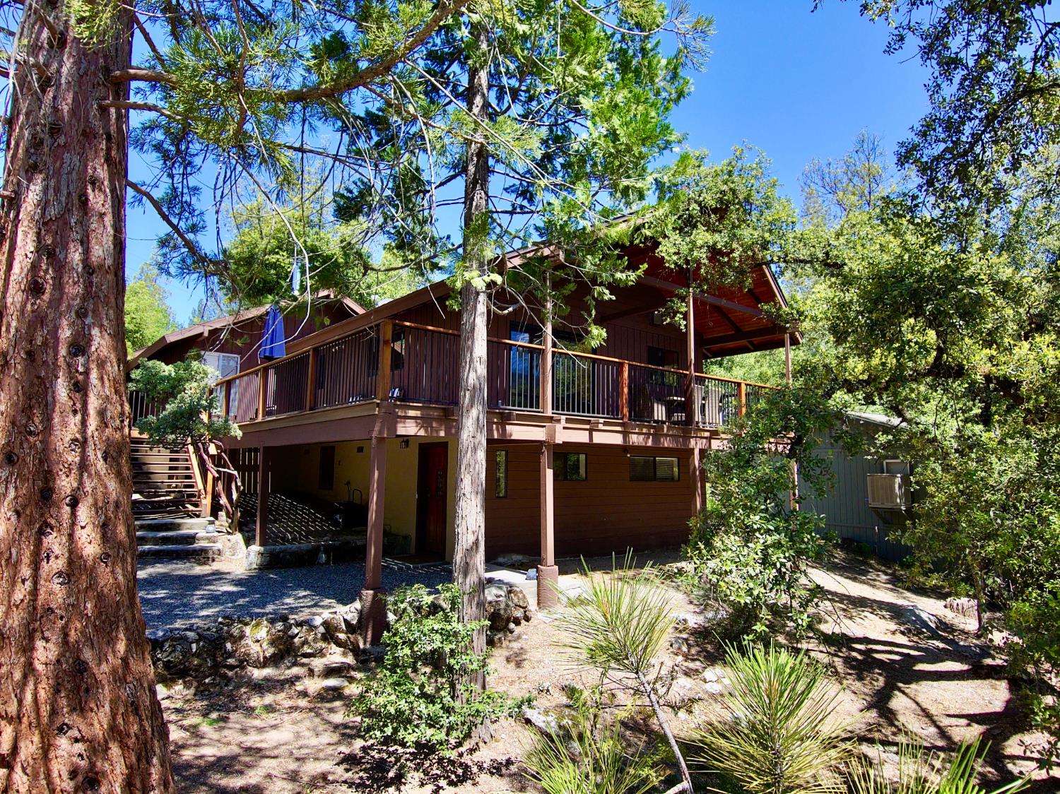 54825 Willow Cove, Bass Lake, CA 93604