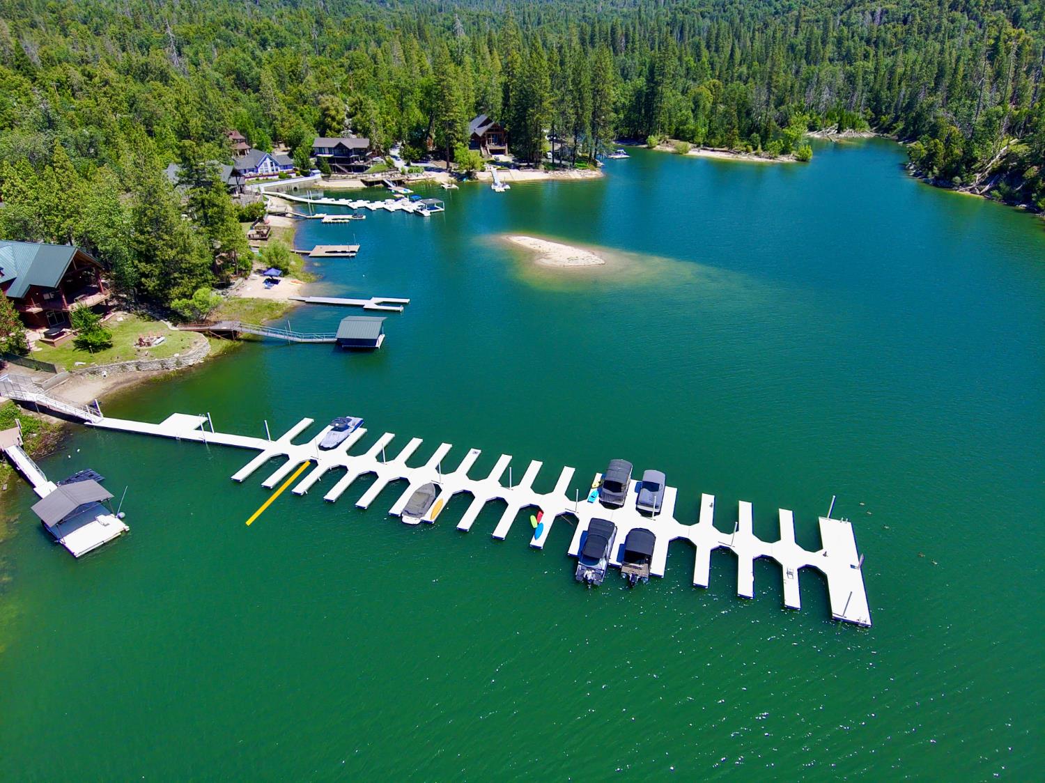 54825 Willow Cove, Bass Lake, CA 93604
