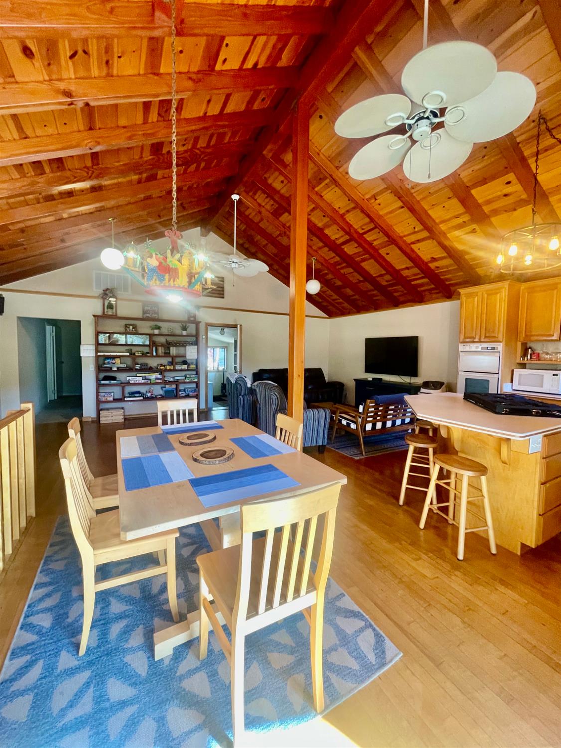54825 Willow Cove, Bass Lake, CA 93604